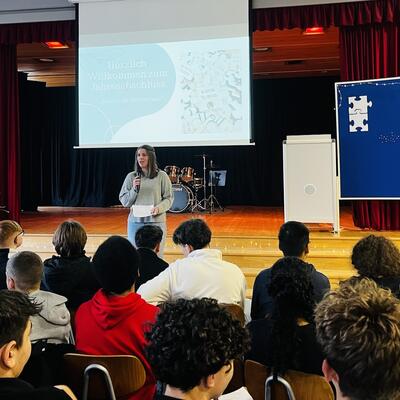 Andacht an der Realschule „Du bist ein Teil von uns“