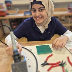 Firma Heel zu Gast im Technikunterricht der Realschule Baden-Baden